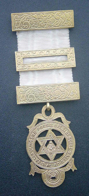 British Freemasons Masonic Royal Arch Companion’s Gilt Breast Jewel