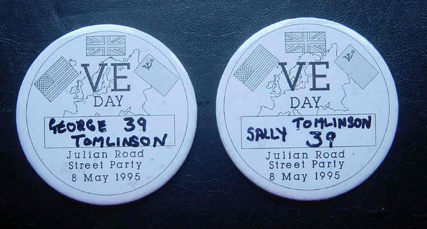 British Victory in Europe Commemorative VE Day Street Party Pins 