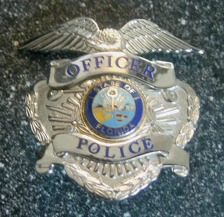 US United States Florida Police Cap Badge