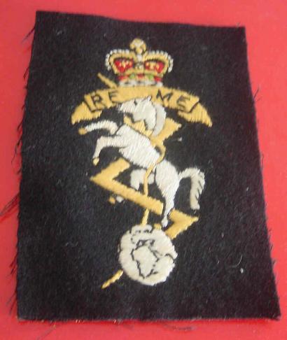 British Army R.E.M.E. Blazer Badge EIIR