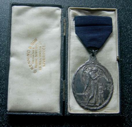 British Masonic Peace Medal 1919 Great War Commemorative Jewel