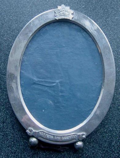 Canada Oval Picture Frame