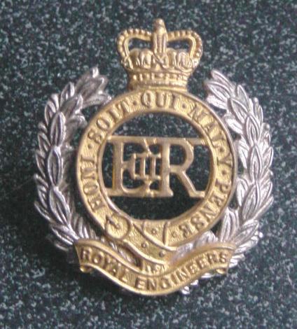 Royal Enginerrs Officers Badge EIIR