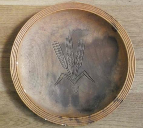 German WW2 Wooden Display Plate