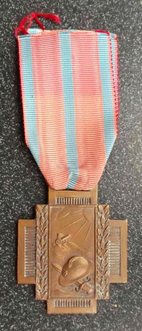 Belgium WW1 Cross of Fire Medal Type 2 Belgian Army Great War