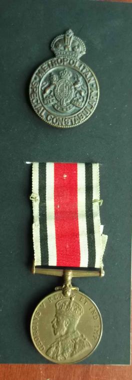 British Special Constabulary Service Medal and Metropolitan Badge GVR