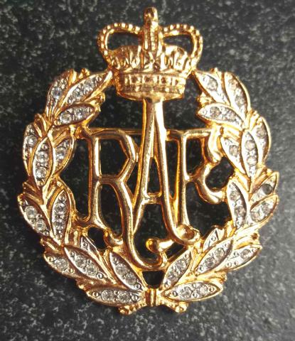 Royal Air Force Sweetheart Brooch EIIR