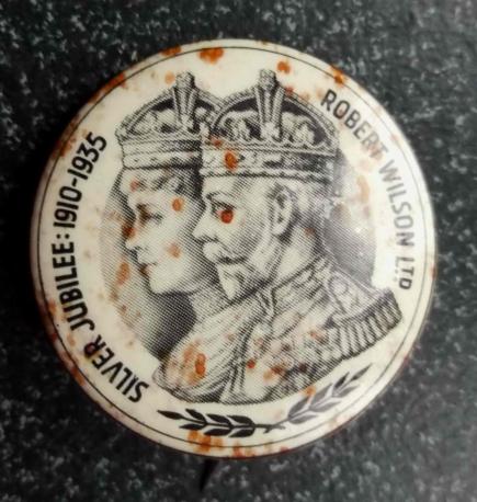 King George V and Queen Mary Jubilee Pin Badge 1935