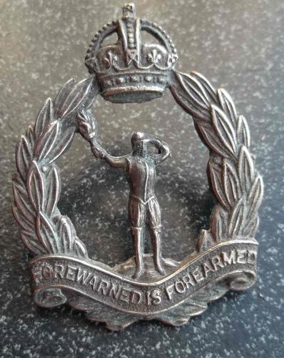 British Royal Observer Corps Cap Badge WW2