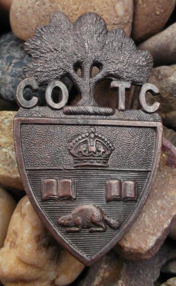 Canadian Army University of Toronto C. O. T. C. Cap Badge