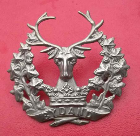 British Army Gordon Highlanders Glengarry Cap Badge Repaired