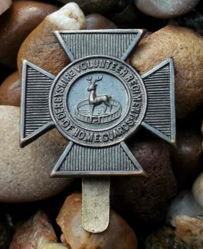 Derbyshire Volunteer Regiment Of Home Guards Cap Badge.