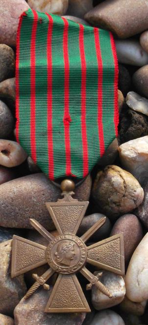 French Army France WW1 Croix de Guerre Medal Great War