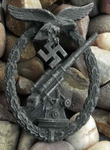 German Luftwaffe Artllery Flak War Badge WW2