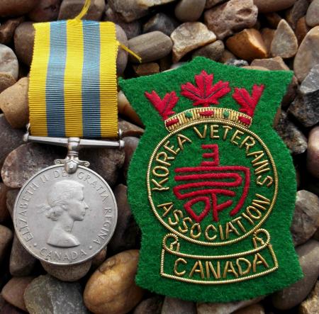 Canadian Queens Korea Medal and Veterans Patch