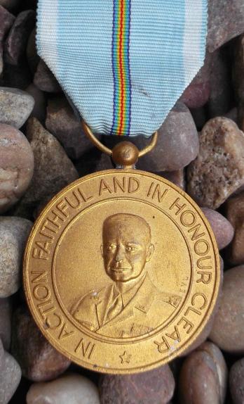 Eisenhower WW2 Commemorative Sphinx War Medal 