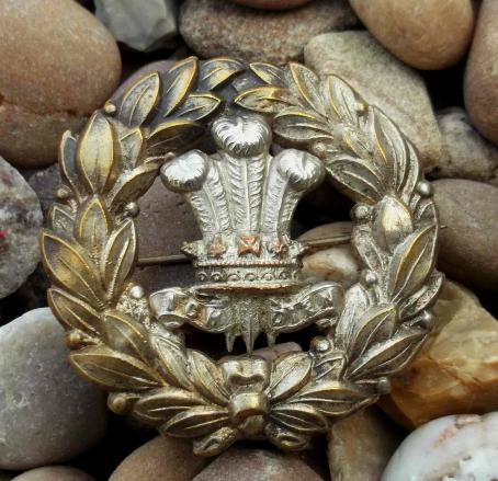 British Army Sweetheart Brooch Prince of Wales Plumes