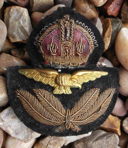 Royal Air Force Officers Cap Badge RAF Bullion Wire WW2