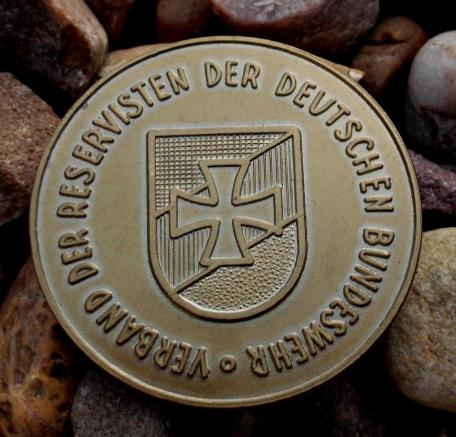 German Federal Army Reserve Service Medallion 