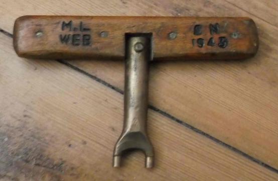 British WW2 Mills Grenade Base Screw  Plug Removal Tool 1943