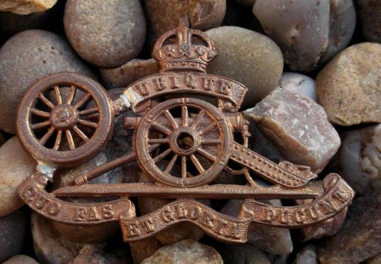 British Royal Regiment of Artillery Cap Badge Unfinished