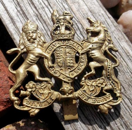 British Army Cast Brass General Service Corps GSC Bazaar Cap Badge