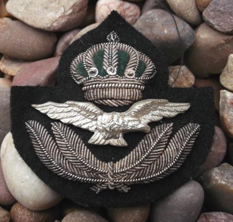 Vintage Royal Jordanian Air Force Officers Cap Badge Jordan