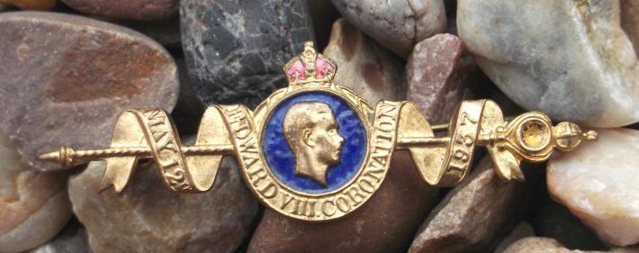 British and Commonwealth King Edward VIII Coronation Brooch Pin