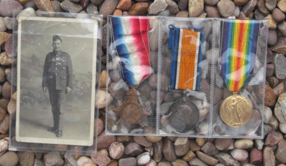 British Army WW1 Medal Group 1914 15 Trio Highland Light Infantry