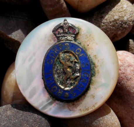 British Army Royal Corps of Signals Sweetheart Brooch KC