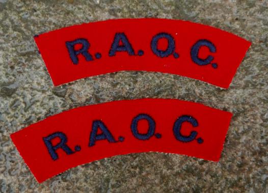 British Army RAOC Royal Army Ordnance Corps Shoulder Titles Pair