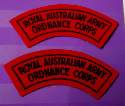 Royal Australian Army Ordnance Corps Shoulder Titles Pair