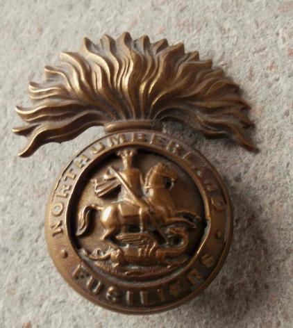 British Army Northumberland Fusiliers Officers Collar Badge