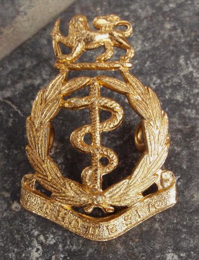 Rhodesian Army Medical Corps Staybrite Cap Badge Rhodesia UDI