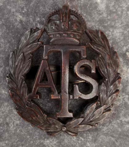 British Army Auxiliary Territorial Service ATS Officers Cap Badge WW2