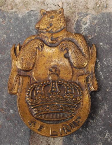 Belgian Army 4th Infantry of Line Regiment Cap Badge Belgium