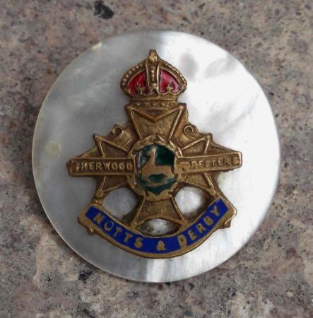 British Army Sherwood Foresters Nottinghamshire and Derbyshire Regiment Sweetheart Brooch) 