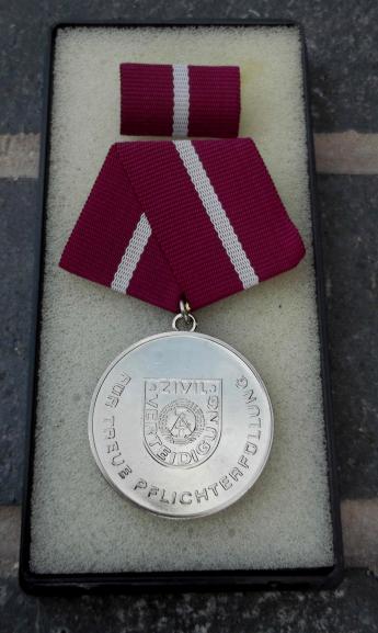 East German Civil Defence Medal in Box Communist Former DDR