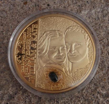 British Royal Family Commemorative Coin 2010 William and Kate Engagement