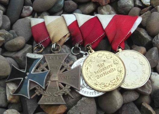 Austrian WW2 Wehrmacht Veterans Medal Group Kameradschaftsbund Austria