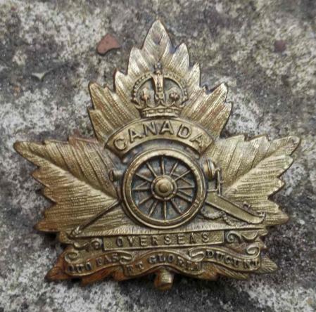 Canadian Field Artillery Cap Badge WW1 Canada Overseas