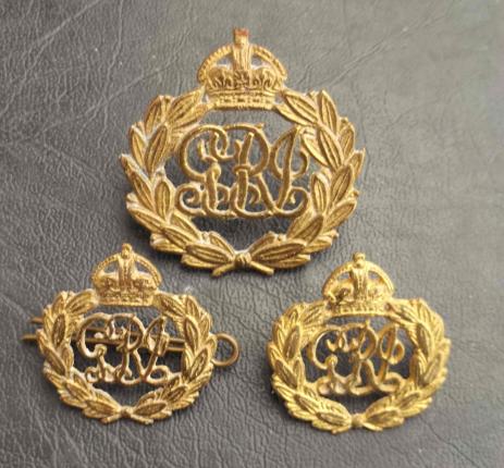 British Empire Era Indian Army Officer General Service Cap and Collar Badges