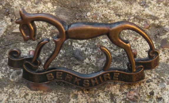 British Army Berkshire Yeomanry Cap Badge 