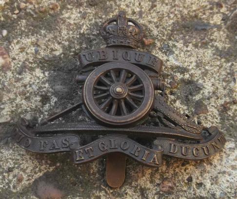 British Army Royal Regiment of Artillery Officer Cap Badge with Slider