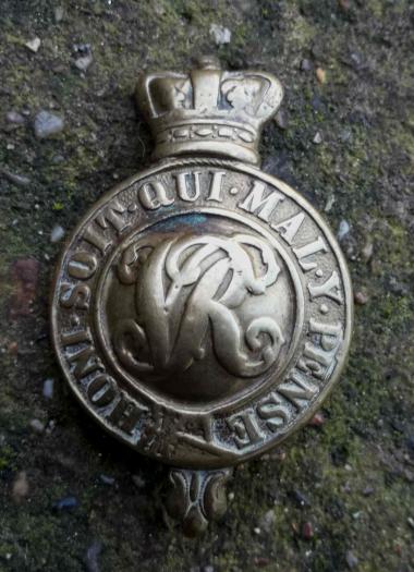 British and Commonwealth Army Martingale Emblem Victorian Horse Badge