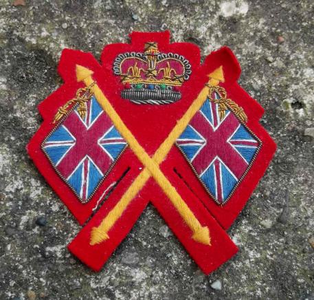 British Army Recruiting Sergeants Sleeve Badge Crossed Union Flags Patch EIIR