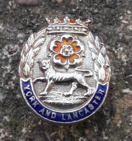 British Army York & Lancaster Regiment Veterans Silver Buttonhole Badge