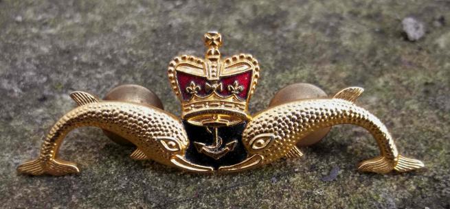 British Royal Navy Submarine Badge RN Submariners Qualification EIIR