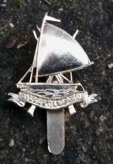 Gilbert Islands Defence Force Anodised Staybrite Cap Badge