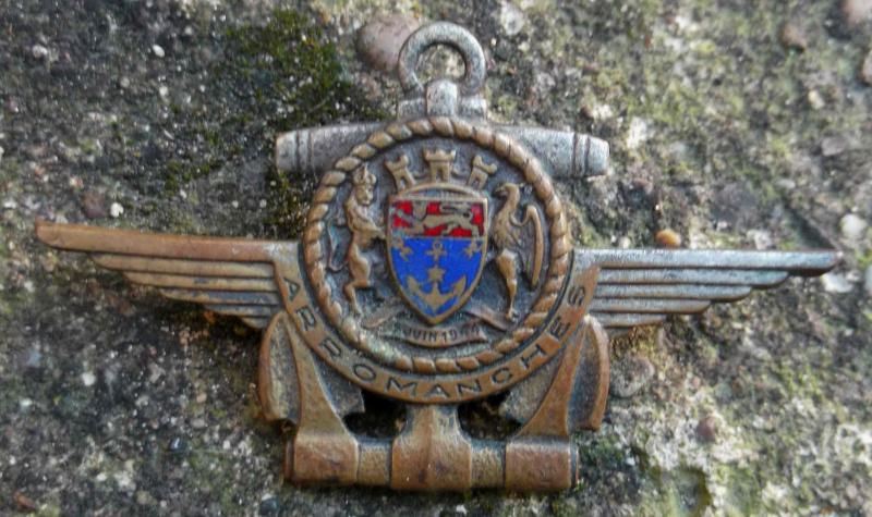 French Navy Aircraft Carrier Veterans Badge Arromanches Formerly Royal Navy